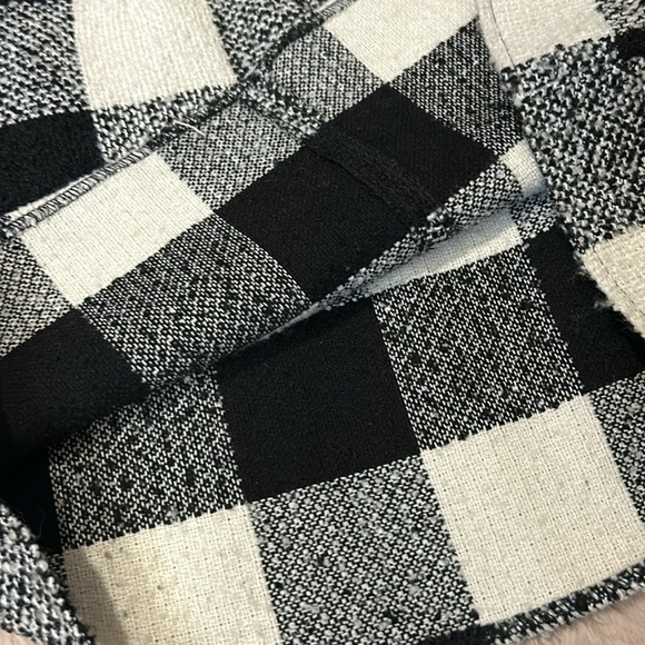 Forever 21 skirt in size L - Picture 6 of 8